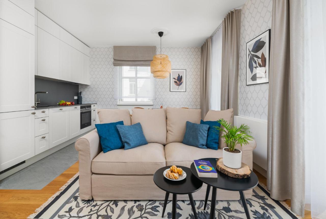 W Sercu Warszawy Apartamenty วอร์ซอ ภายนอก รูปภาพ
