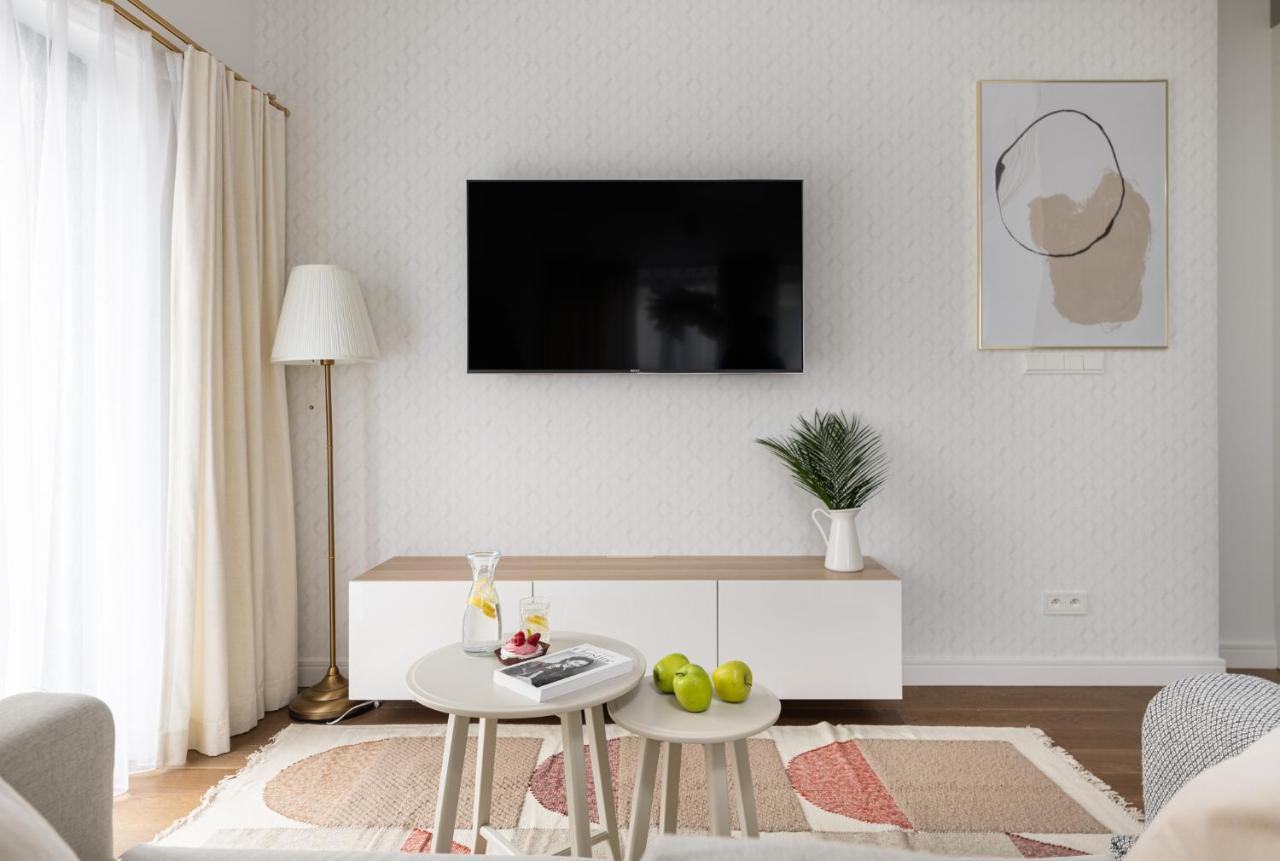 W Sercu Warszawy Apartamenty วอร์ซอ ภายนอก รูปภาพ