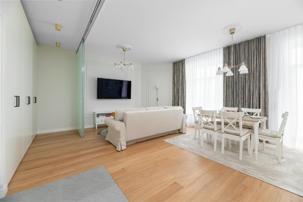 W Sercu Warszawy Apartamenty วอร์ซอ ภายนอก รูปภาพ